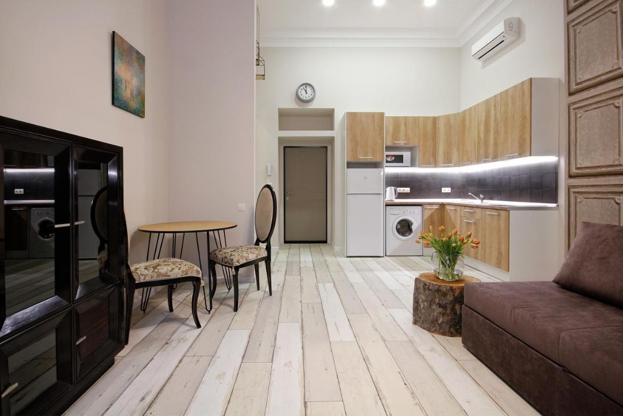D5 Apartments أوديسا المظهر الخارجي الصورة